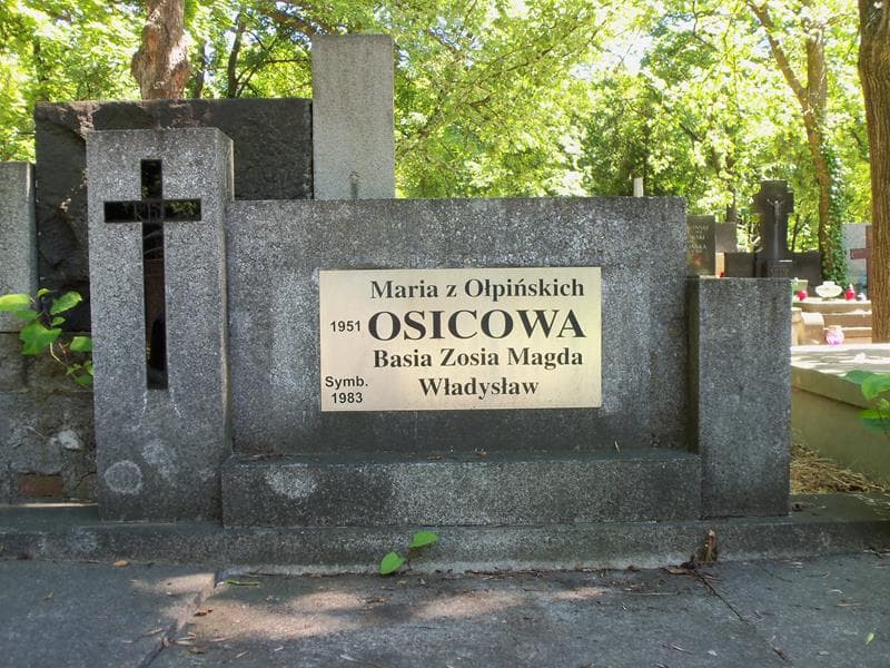 Zdjęcie grobu Magda Osic (2)