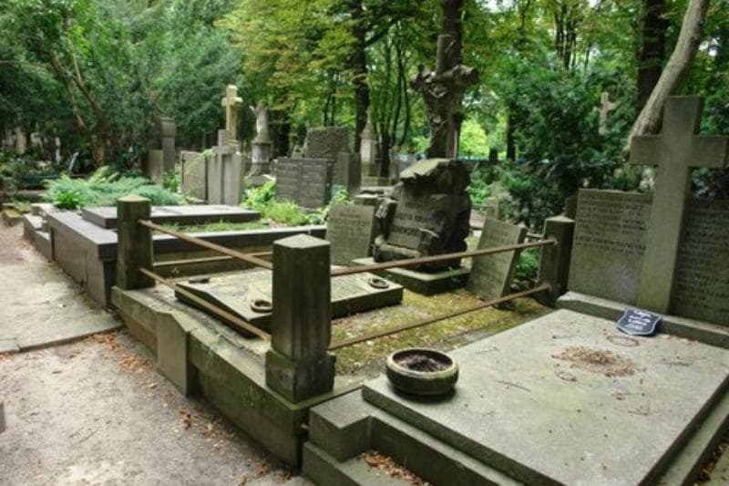 Zdjęcie grobu Józefa Pawłowiczowa (1)