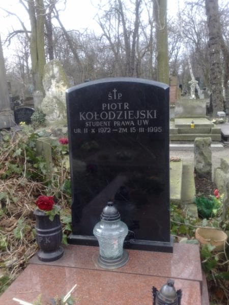 Zdjęcie grobu Piotr Kołodziejski (1)
