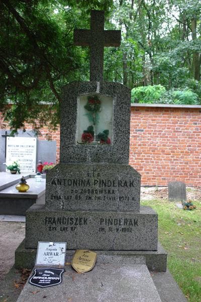 Zdjęcie grobu Franciszek Pinderak (2)