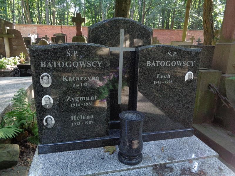 Zdjęcie grobu Lech Batogowski (2)