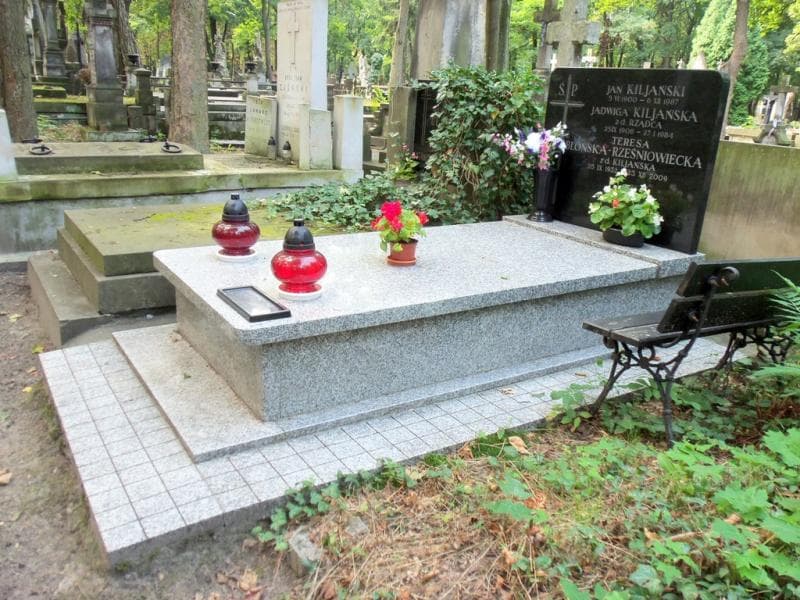 Zdjęcie grobu Teresa Błońska-Rześniowiecka (1)