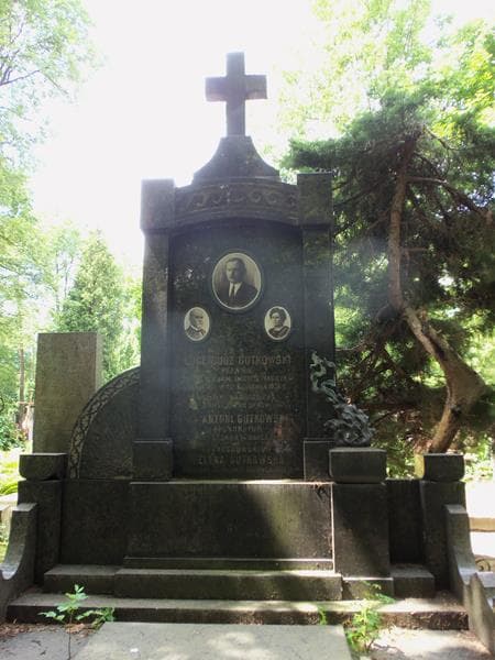 Zdjęcie grobu Antoni Gutkowski (2)