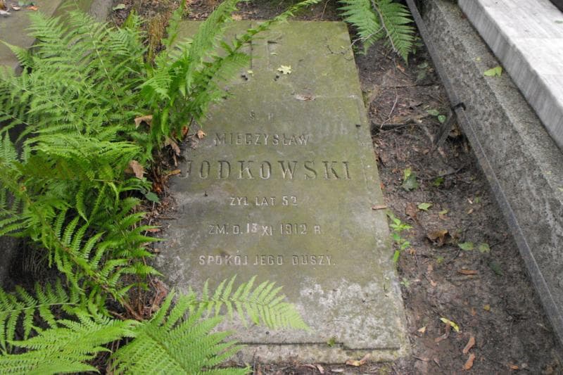 Zdjęcie grobu Mieczysław Jodkowski (2)