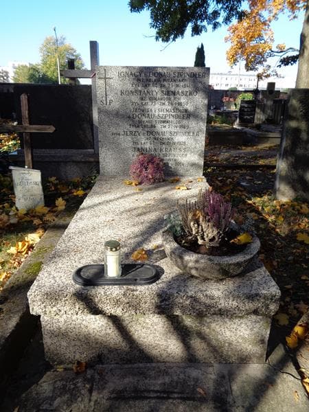 Zdjęcie grobu Konstanty Siemaszko (1)
