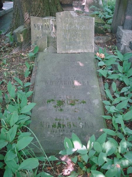 Zdjęcie grobu Andrzej Nowakowski (2)