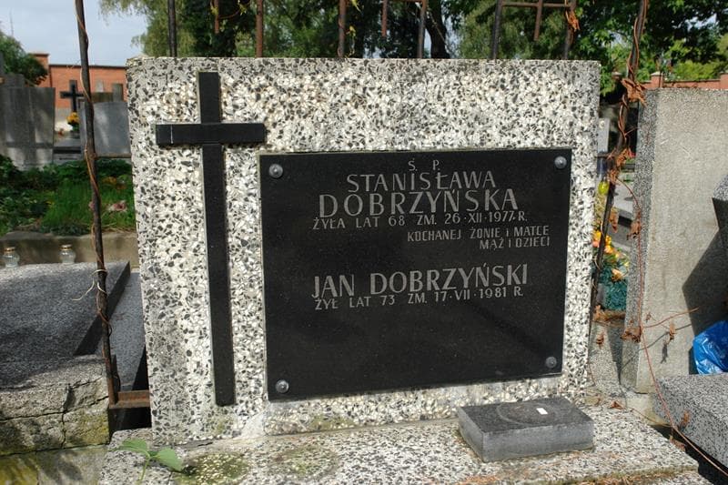 Zdjęcie grobu Jan Dobrzyński (2)
