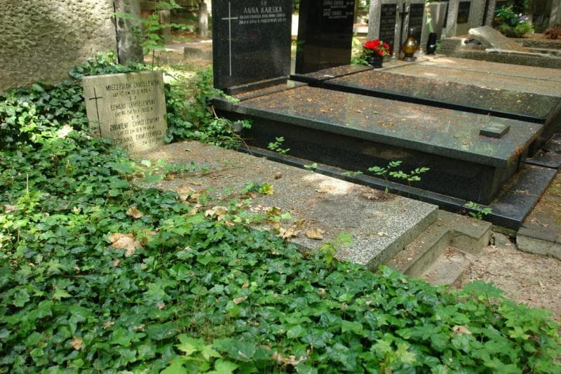 Zdjęcie grobu Czesława Chmielewska (1)