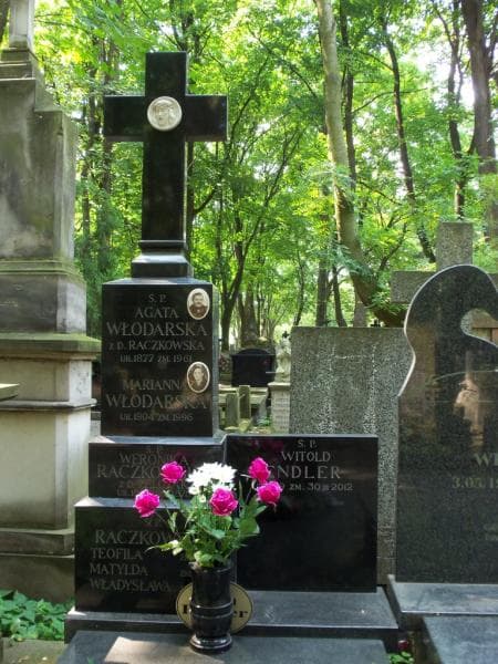 Zdjęcie grobu Agata Włodarska (2)