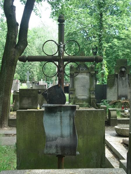 Zdjęcie grobu Jerzy Grzybowski (2)