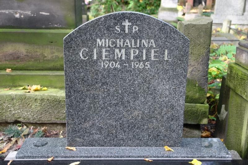 Zdjęcie grobu Michalina Ciempiel (2)