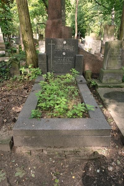 Zdjęcie grobu Stefanja Marks (1)