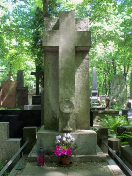 Zdjęcie grobu Aleksandra Magrzykowa (2)