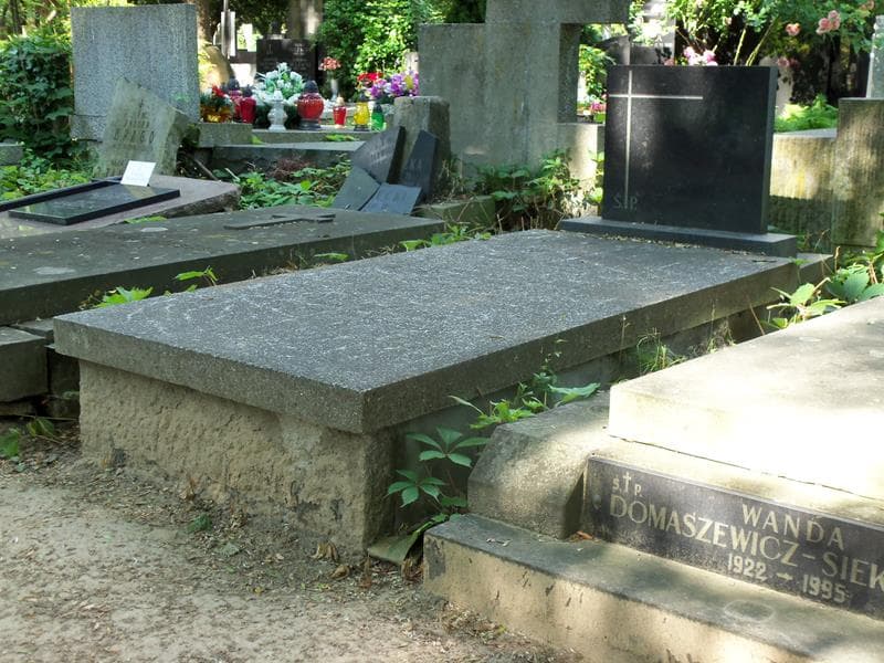 Zdjęcie grobu Walery Rustejko (1)