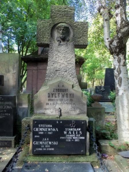 Zdjęcie grobu Stanisław Walis (2)