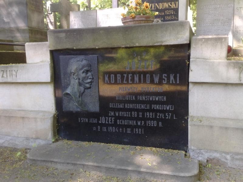 Zdjęcie grobu Urszula Studzińska (2)