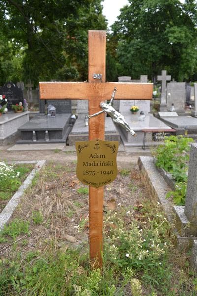 Zdjęcie grobu Adam Madaliński (2)