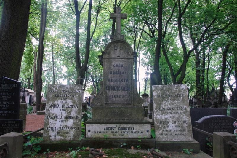 Zdjęcie grobu Artur Jaroszewski (2)
