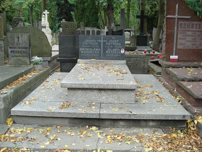 Zdjęcie grobu Józef Pietrzak (1)