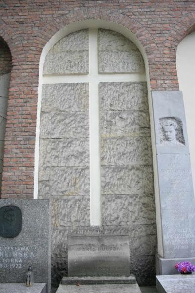 Zdjęcie grobu Julian Wołoszynowski (4)