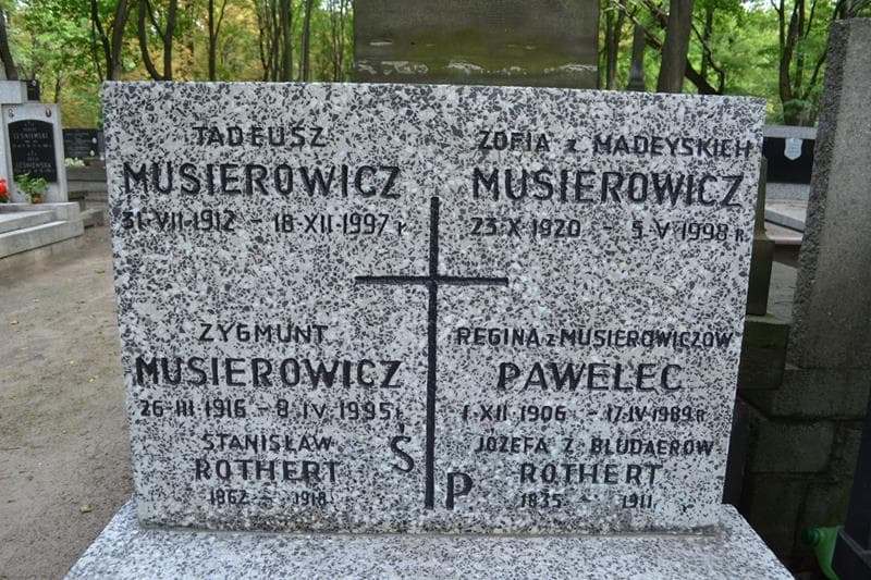 Zdjęcie grobu Regina Pawelec (2)