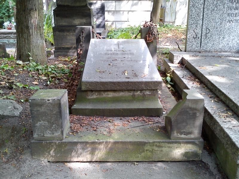 Zdjęcie grobu Romuald Culbin (1)