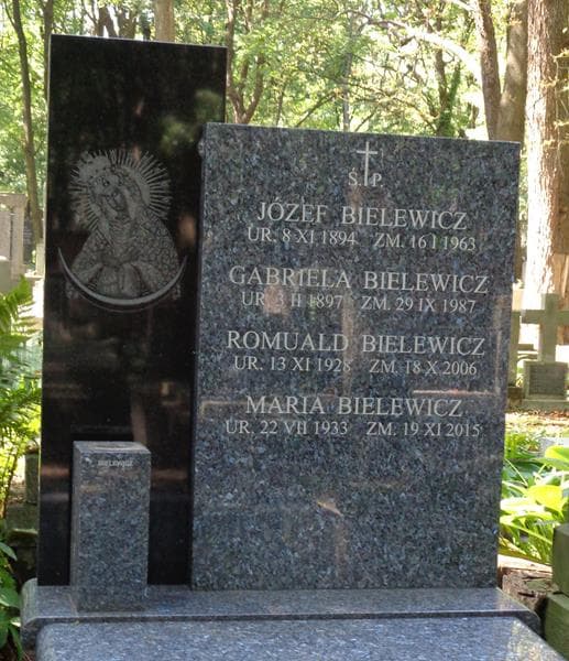 Zdjęcie grobu Romuald Bielewicz (2)