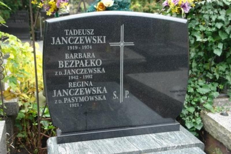 Zdjęcie grobu Barbara Bezpałko (2)