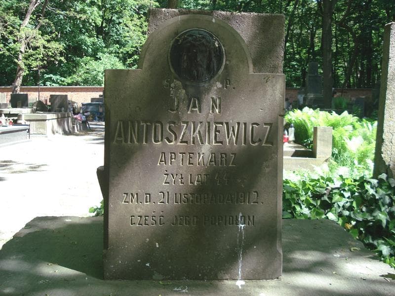 Zdjęcie grobu Jan Antoszkiewicz (1)