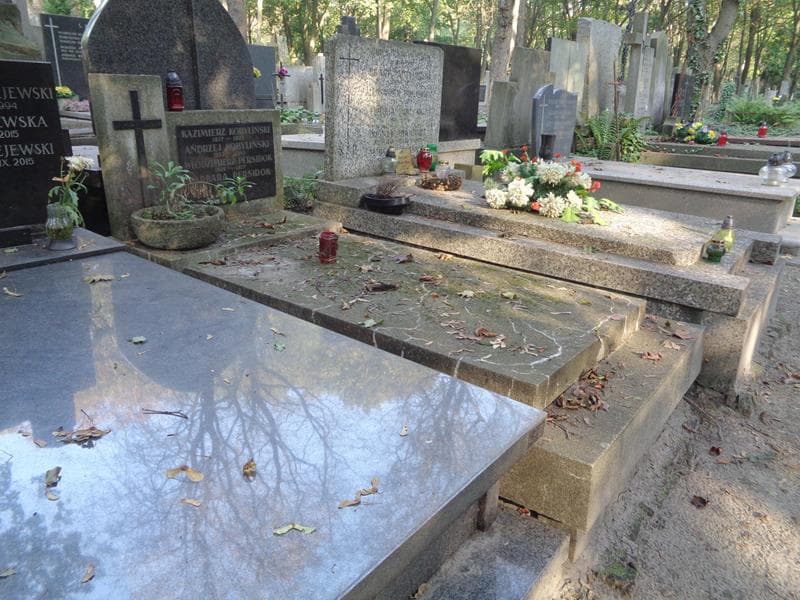 Zdjęcie grobu: Andrzej Kobyliński