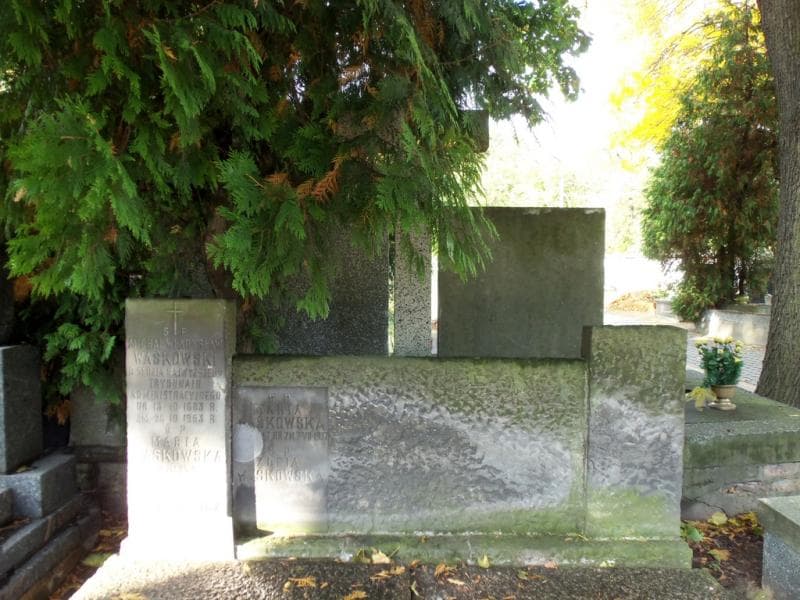 Zdjęcie grobu Eugenia Pinakiewicz (2)