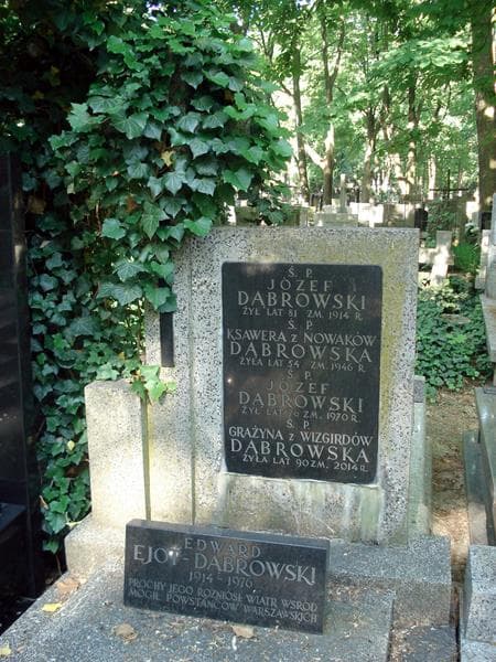 Zdjęcie grobu Grażyna Dąbrowska (1)