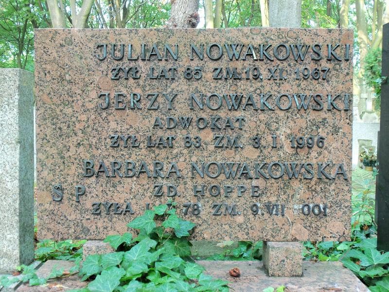 Zdjęcie grobu Julian Nowakowski (2)