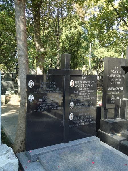 Zdjęcie grobu Bogdan Bogdański (2)