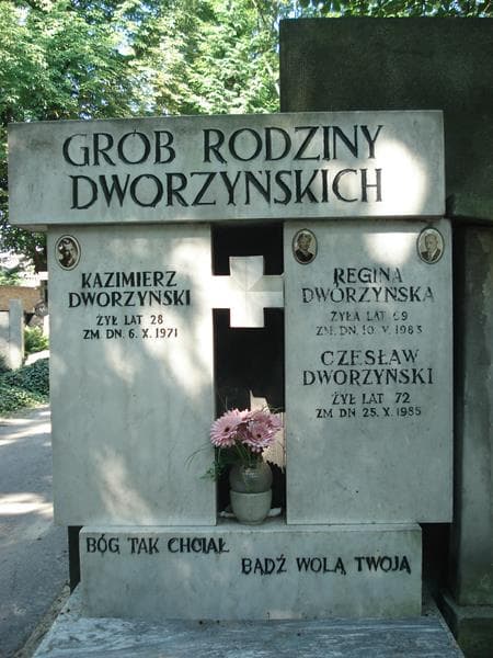 Zdjęcie grobu Czesław Dworzyński (1)