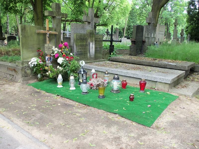 Zdjęcie grobu Stanisława Cajler (1)