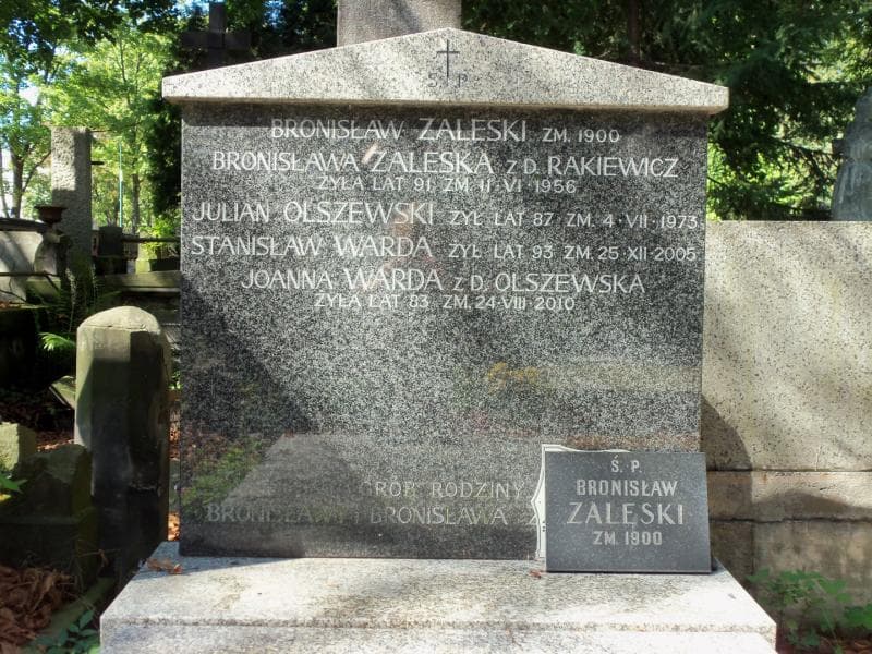 Zdjęcie grobu Joanna Warda (2)