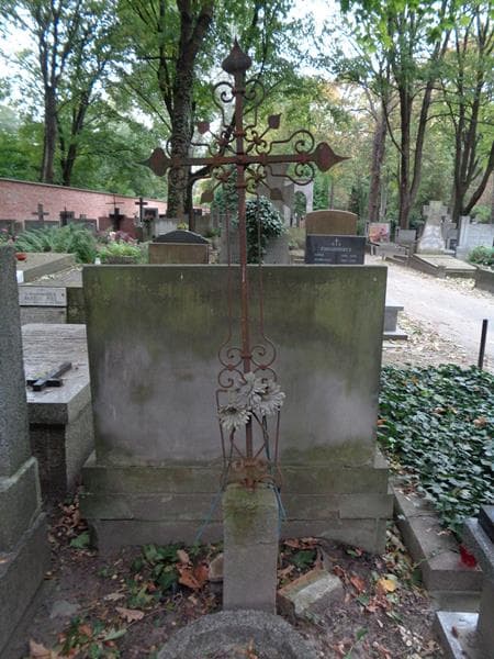 Zdjęcie grobu Anonim (1)