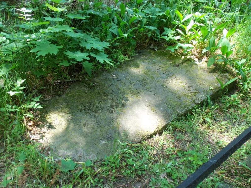 Zdjęcie grobu Antoni Hirosz (2)
