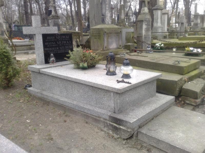 Zdjęcie grobu Helena Szczucka (1)