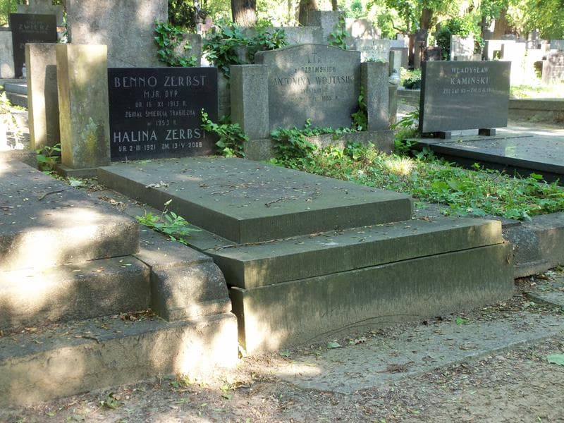 Zdjęcie grobu Halina Zerbst (1)