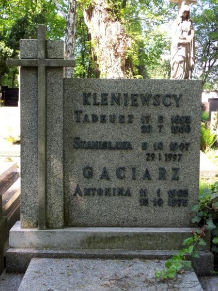Zdjęcie grobu Antonina Gąciarz (2)