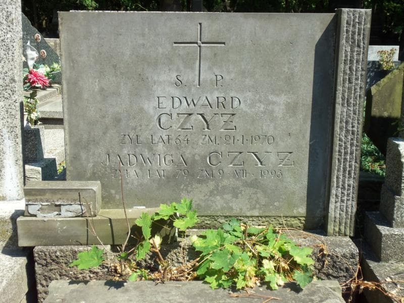 Zdjęcie grobu Edward Czyż (2)