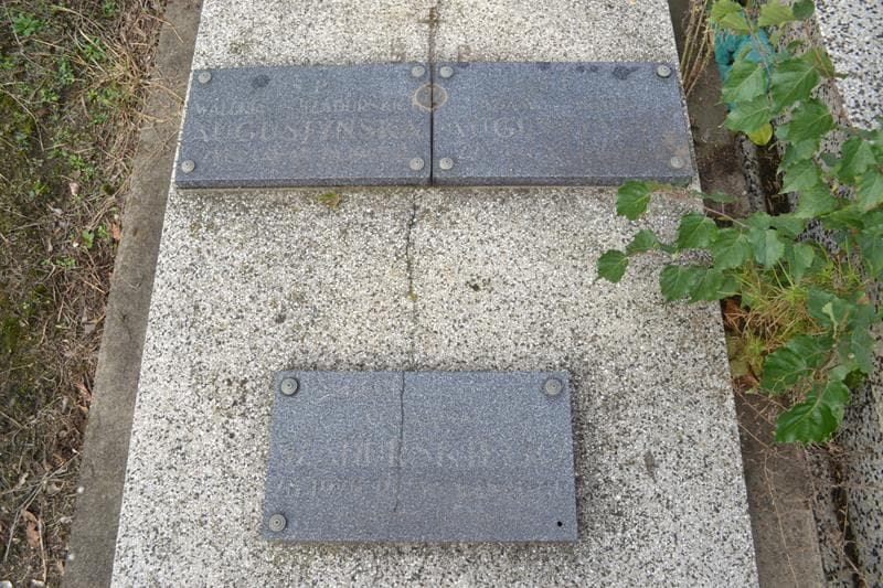 Zdjęcie grobu Waleria Augustyńska (2)