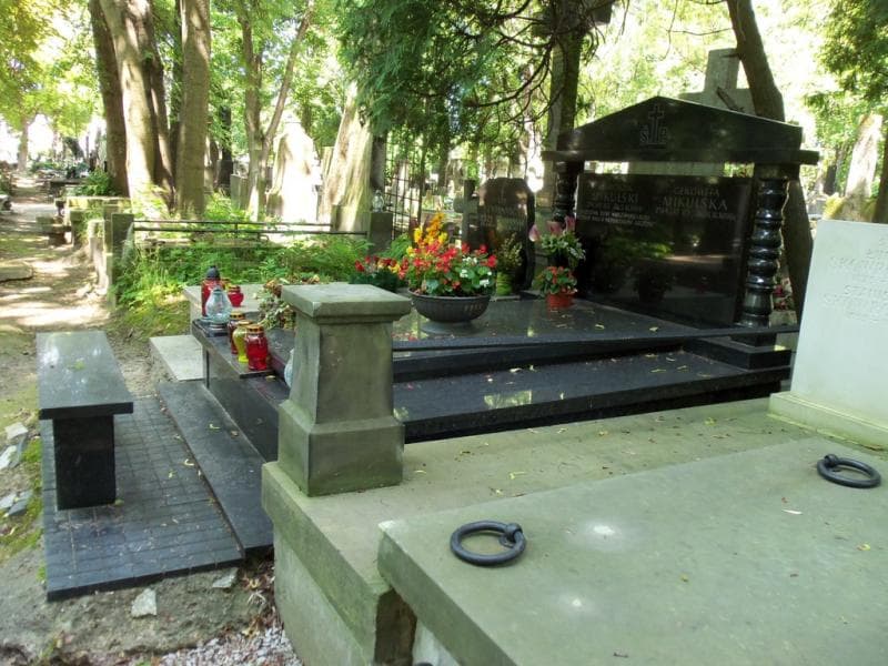 Zdjęcie grobu Genowefa Mikulska (2)