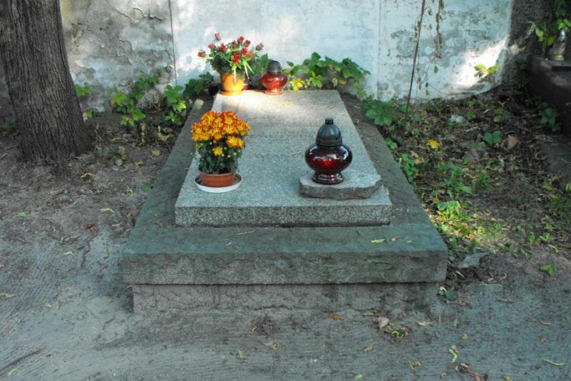 Zdjęcie grobu: Leopold Tomasz Żmudziński