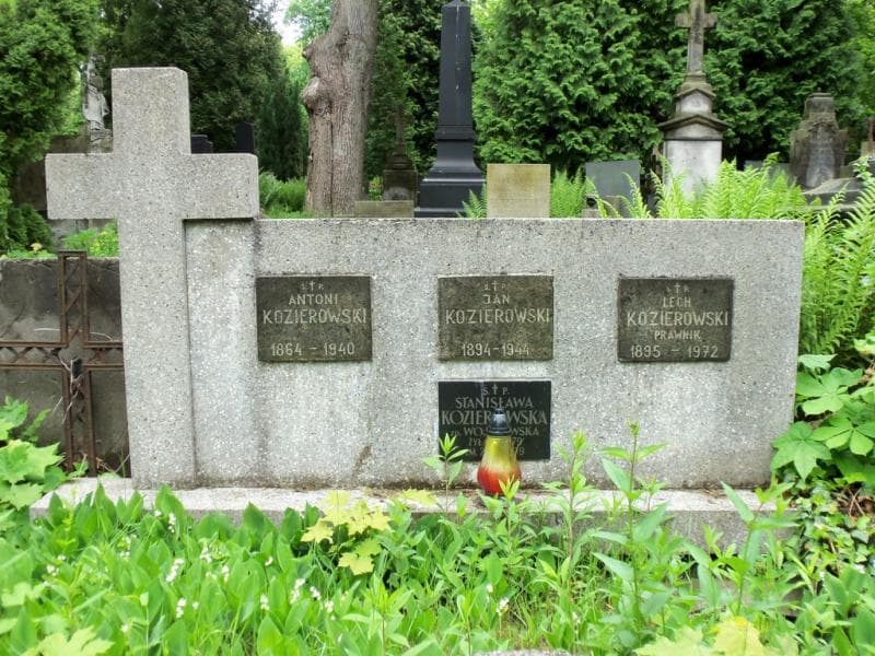 Zdjęcie grobu Lech Kozierowski (2)