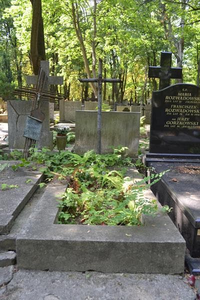 Zdjęcie grobu Anonim (1)