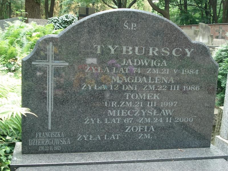 Zdjęcie grobu Magdalena Tyburska (1)