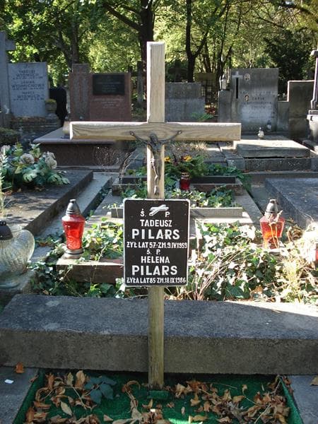 Zdjęcie grobu Tadeusz Pilars (2)